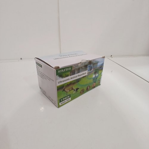 ULTRASONIC OUTDOOR SOLAR POWERED ANIMAL REPELLENT - GREEN (MODEL: AR02) image 2