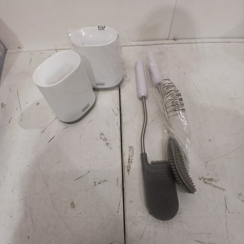 2PK JOSEPH JOSEPH FLEX LITE SILICONE TOILET BRUSH WITH SLIMLINE HOLDER SET - WHITE (MODEL: 1796144) image 2
