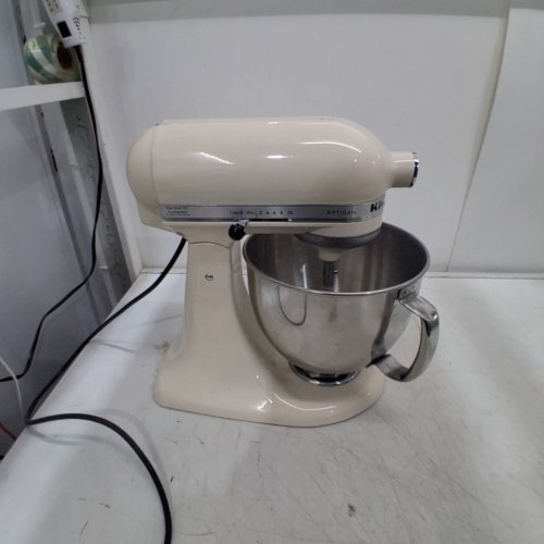 KITCHENAID ARTISAN® SERIES TILT-HEAD STAND MIXER - 5QT - ALMOND CREAM (MODEL: KSM150PSAC) image 8