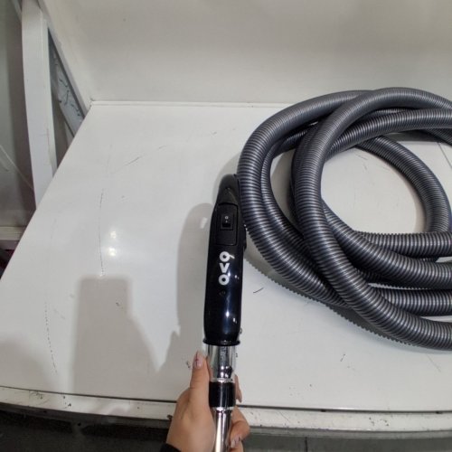 OVO UNIVERSAL CENTRAL VAC LOW VOLTAGE HOSE ON-OFF SWITCH CONTROL AT THE HANDLE - 35FT - GREY - (MODEL: ACCHO-35LB-BK) image 3
