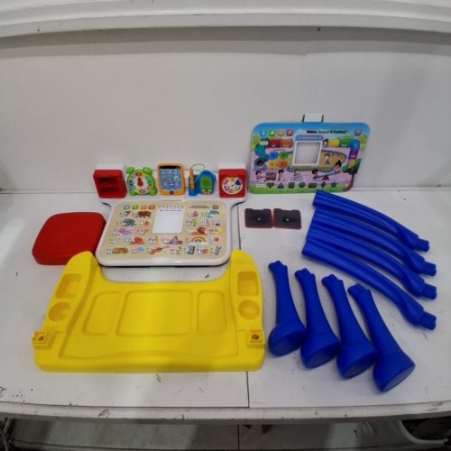 VTECH EXPLORE & WRITE DELUXE ACTIVITY DESK - MULTICOLOR (MODEL: 5849) image 2