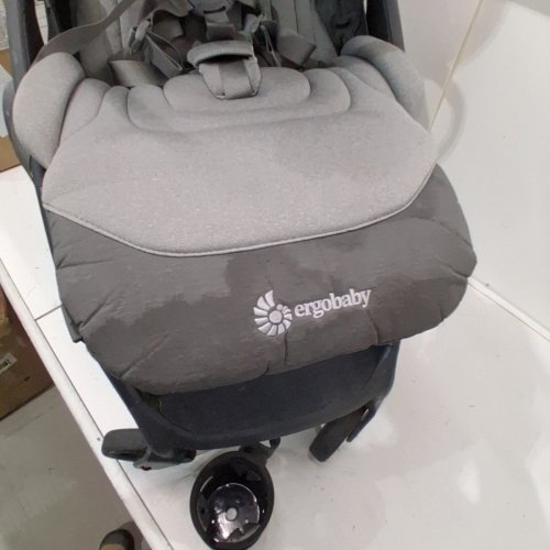 ERGOBABY METRO+ DELUXE COMPACT BABY STROLLER CAR SEAT COMPATIBLE - 50LBS MAX - 34.2" X 17.3" X 39" - GREY/GREEN - (MODEL: METROPDXLNGRY) image 3