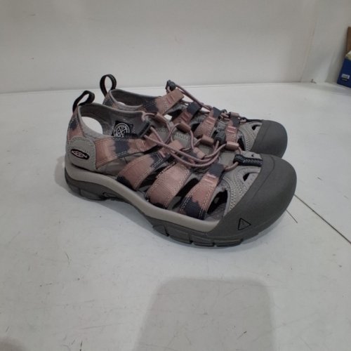 WOMEN'S KEEN CLOSED-TOE OUTDOOR HIKING SANDALS WITH ADJUSTABLE BUNGEE LACING AND RUBBER TOE PROTECTION - SIZE 6.5 - GREY AND MAUVE image 2