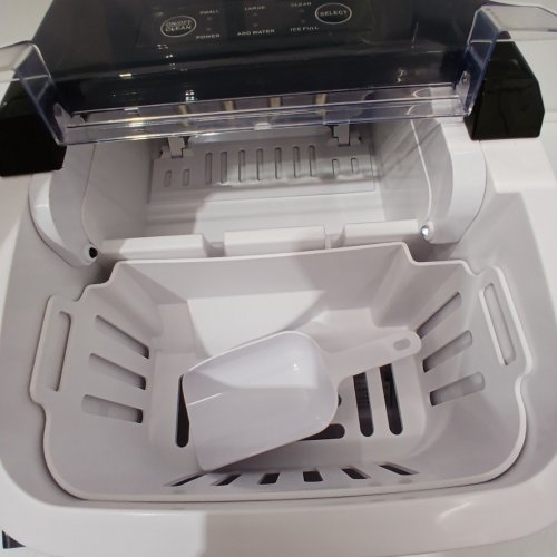 SWEETCRISPY COUNTERTOP ICE MAKER - 26LB - BLACK (MODEL: ZBJ-PP10A-BK) image 3