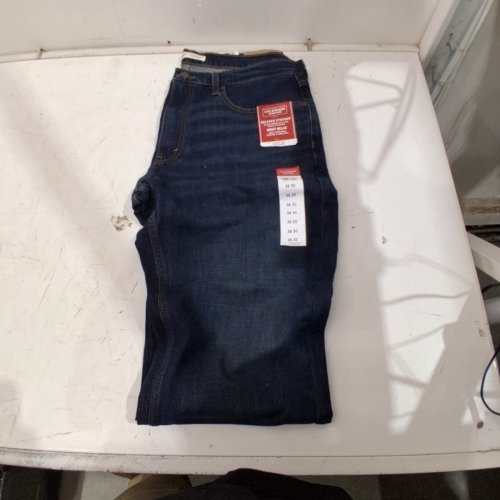 MEN'S LEVI STRAUSS & CO. PREMIUM FLEX RELAXED STRAIGHT FITTING JEANS - 36W X 30 L - INDIGO (MODEL: 58985-0099) image 2