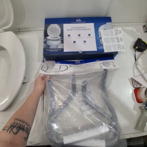 BEMIS ASSURANCE PERSONAL WASH BIDET WITH ELONGATED PLASTIC PREMIUM RAISED TOILET SEAT AND SUPPORT ARMS - 3" - WHITE (MODEL: E85320H20) image 3