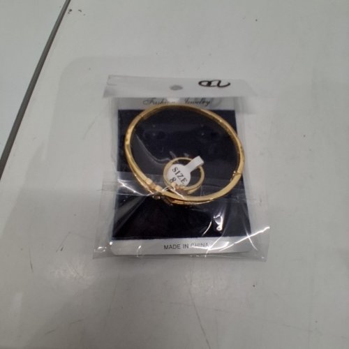 2PC WOMENS FASHION JEWELRY BRACELET AND RING SET - RING SIZE 8 - GOLD-TONE image 5
