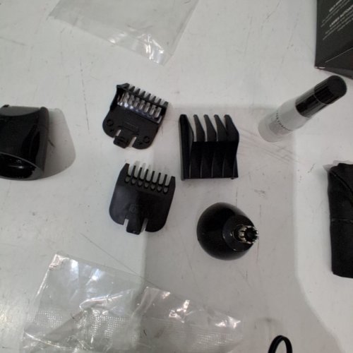 10PC WAHL ALL-IN-ONE RECHARGEABLE GROOMER - BLACK (MODEL: 3110) image 4