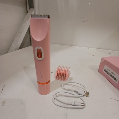 RECHARGEABLE DUAL HEAD SHAVER WITH TRIMMER LENGTH ATTACHMENT - PINK image 4
