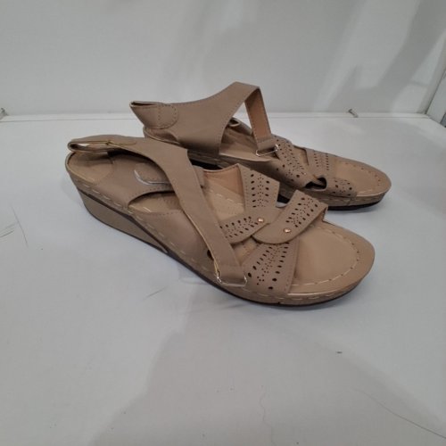 WOMEN'S EYELET PERFORATED ANKLE STRAP SANDALS - 10.5-11 - TAUPE image 3