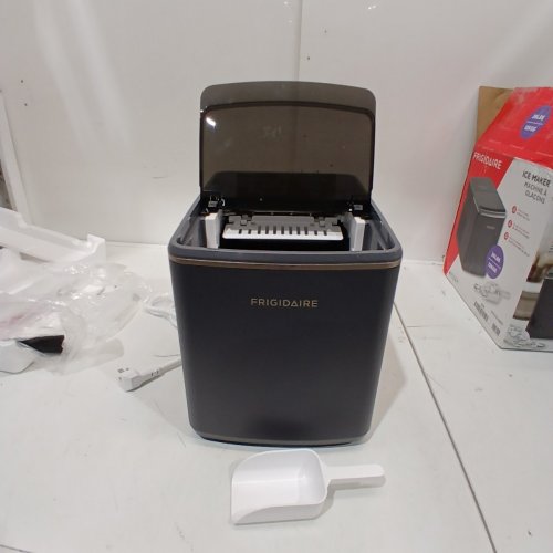 FRIGIDAIRE RETRO FREESTANDING BULLET SHAPED ICE MAKER - 26LBS - GREY (MODEL: EFIC513-GREY) image 4