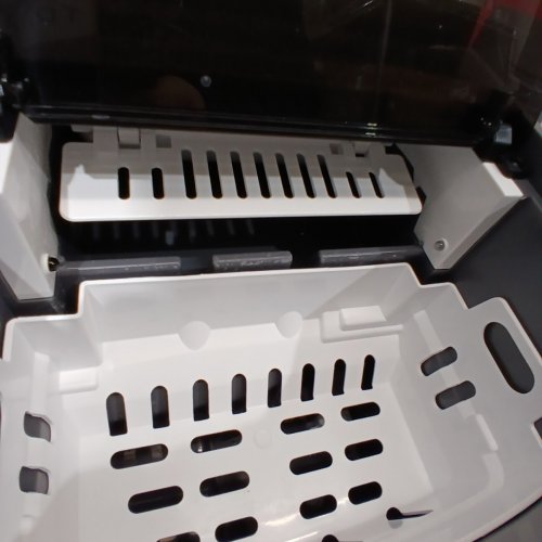 FRIGIDAIRE RETRO FREESTANDING BULLET SHAPED ICE MAKER - 26LBS - GREY (MODEL: EFIC513-GREY) image 5