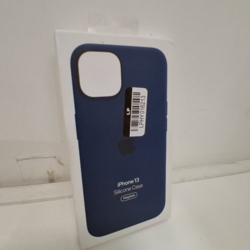 APPLE SILICONE CASE WITH MAGSAFE FOR IPHONE 13 - ABYSS BLUE (MODEL: A2706) image 2