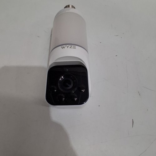WYZE OUTDOOR COLOUR NIGHT VISION MOTION DETECTION SIREN ALARM BULB CAM - 800 LM; E26 SOCKET - WHITE (MODEL: WYZEC-BC) image 3