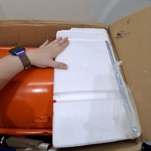 HIGH PRESSURE ABRASIVE SAND BLASTER TANK WITH SAND SHIELD MASK, LONG HOSE AND SHUT-OFF VALVE - 60-110PSI - 20 GAL - ORANGE (MODEL: FF-Q903) image 3