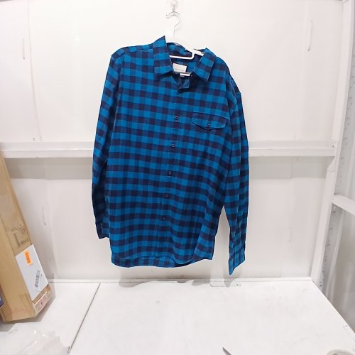 MENS AMERICAN EAGLE PLAID LONG SLEEVE BUTTON UP SHIRT - EXTRA LARGE, CLASSIC FIT - BLUE image 2
