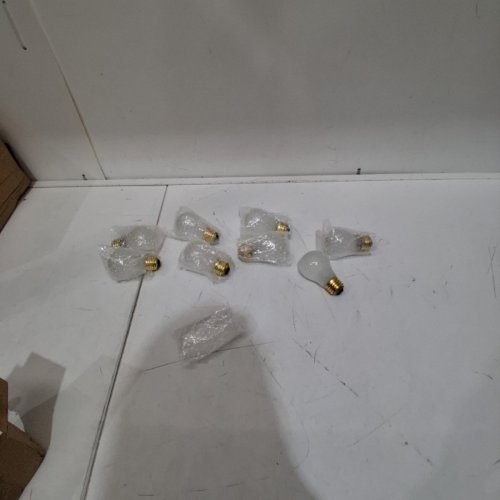8PK PROPOW E26 A15 LED BULBS - 5W - 5000 K - GOLD/CLEAR image 2