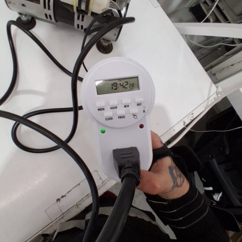 POND AERATION KIT COMPRESSOR AND TIMER FOR DEEP WATER LAKE/POND - 550W 3/4HP - SILVER/BLACK - (MODEL: OLF400D-140BS-A) image 2