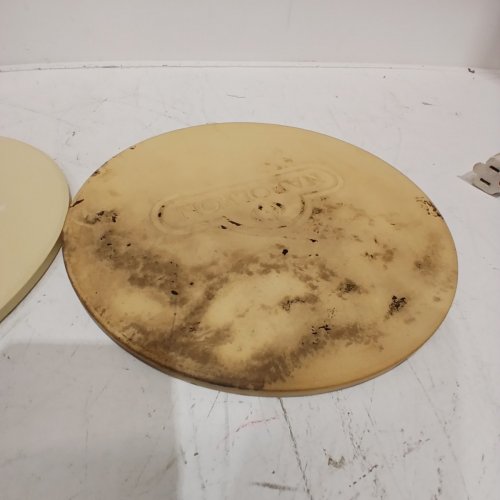 2PC NAPOLEON GRILLS COMMERCIAL 10" PERSONAL SIZED PIZZA STONE/BAKING SET - BEIGE (MODEL: 70000) image 3