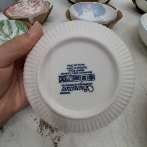 8PC SIGNATURE BOWL SET - 5.5" / 8.7" - WHITE/ASSORTED COLOURS (MODEL: 1983729) image 3