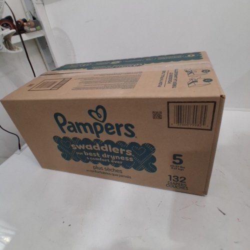 132PK PAMPERS SWADDLERS DISPOSABLE BABY DIAPERS - SIZE 5 image 2