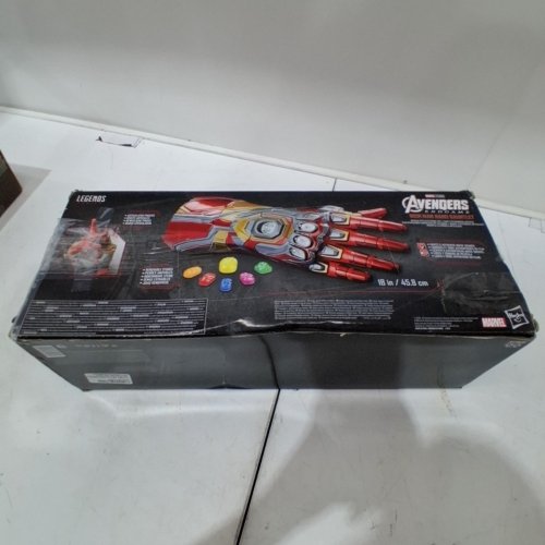 MARVEL AVENGERS ENDGAME "THE INFINITY SAGA" ARTICULATED IRON MAN GAUNTLET WITH LIGHTS, SOUNDS & INFINITY STONES - RIGHT HAND image 5
