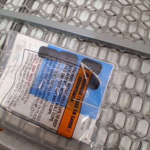 REGALO PLASTIC EXPANDABLE SAFETY GATE - GREY - (MODEL:0723DS) image 3