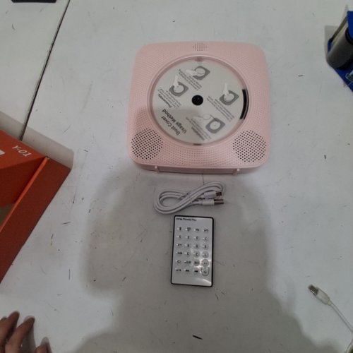 PORTABLE CD PLAYER WITH BLUETOOTH AND SPEAKERS - 5 V- 2A - PINK (MODEL: Y-01) image 4