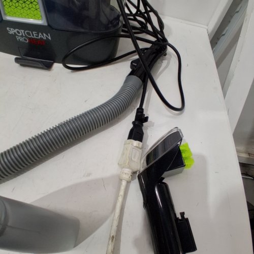 BISSELL SPOTCLEAN PROHEAT PORTABLE CARPET & UPHOLSTERY CLEANER (MODEL: 2694D) image 2