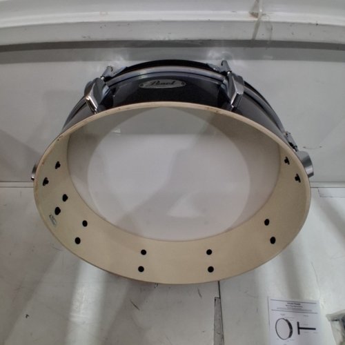 PEARL FRAME PLAYABLE DISPLAYABLE DRUM WITH WALL MOUNT - 20" X 5" - WHITE/BLACK (MODEL: PDF2031) image 4