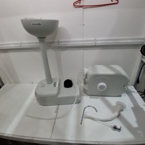 SERENELIFE PORTABLE CAMPING SINK (SLCASN18) image 2