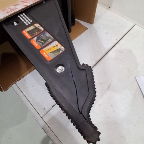 VEVOR LADDER LEVLER - 380LB CAPACITY - BLACK - (MODEL: ‎KH-L03) image 4