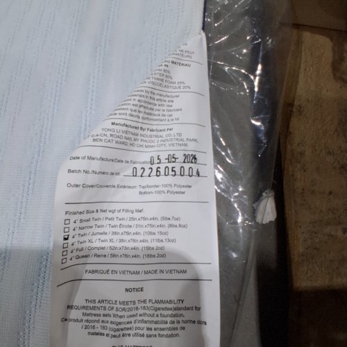 TRI-FOLD MATTRESS - 4" THICK - TWIN - WHITE/BLUE image 6