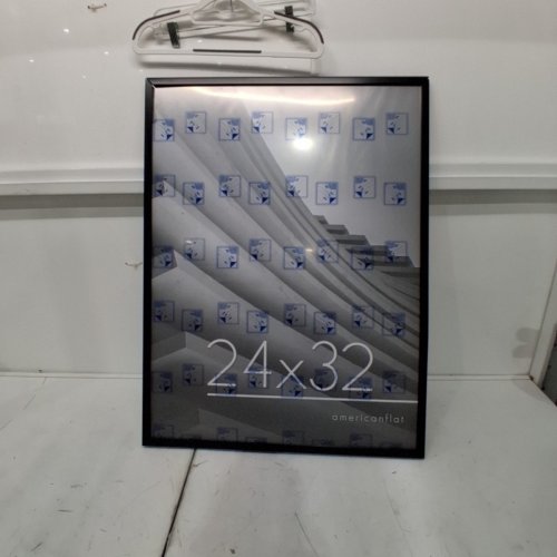 AMERICANFLAT FRAME - 24" X 32"- BLACK image 2