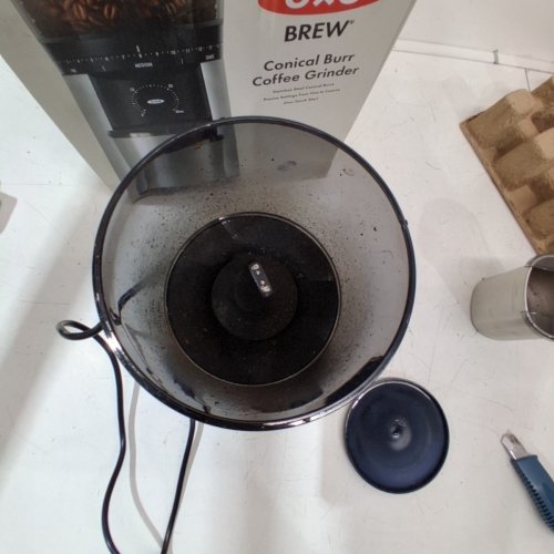 OXO BREW CONICAL BURR COFFEE GRINDER image 3