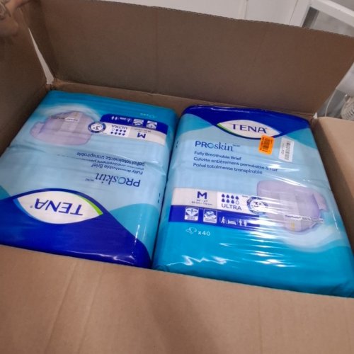 2 (40PK) TENA PROSKIN ULTRA ADULT INCONTINENCE BRIEFS - MEDIUM - WHITE (MODEL: 67200) image 2