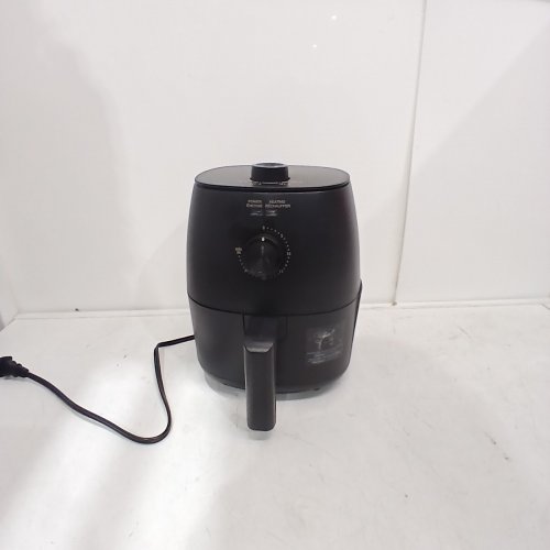 MAINSTAYS COMPACT AIR FRYER - NON-STICK DISHWASHER SAFE FRYER - 2.2QT - 1150W - BLACK (MODEL: MS631000756422) image 3