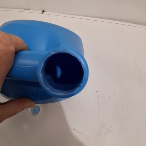 DOWNY ULTRA CONCENTRATED FABRIC CONDITIONER - APRIL FRESH - 4.88L image 3