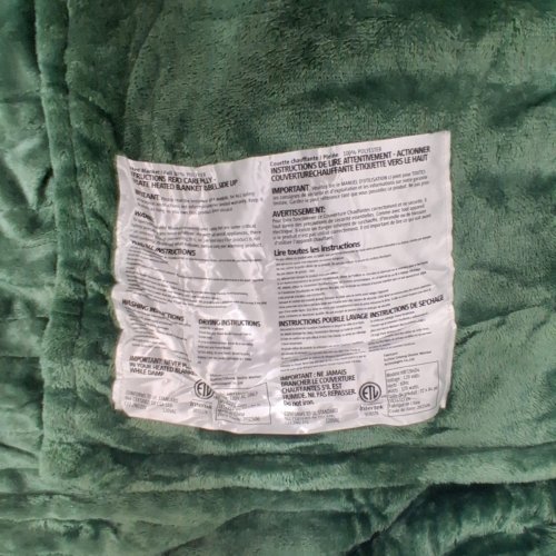 ULTRA‑COZY PREMIUM FLANNEL & SHERPA ELECTRIC HEATED BLANKET - FULL - GREEN (MODEL: HB7284D4) image 4