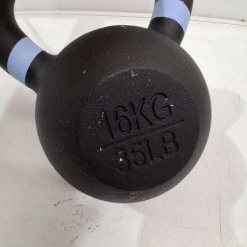 YES4ALL POWDER COATED CAST IRON COMPETITION KETTLEBELL WITH WIDE HANDLES AND FLAT BOTTOM - 35LBS - BLACK/BLUE image 4