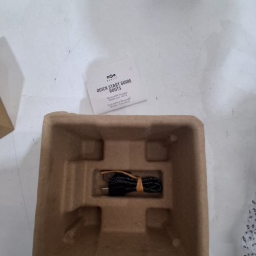 HOUSE OF MARLEY ROOTS PORTABLE SMALL BLUETOOTH SPEAKER - UP TO 10HRS PLAYTIME - NATURAL/SIGNATURE BLACK (MODEL: EM-JA022-SB) image 5