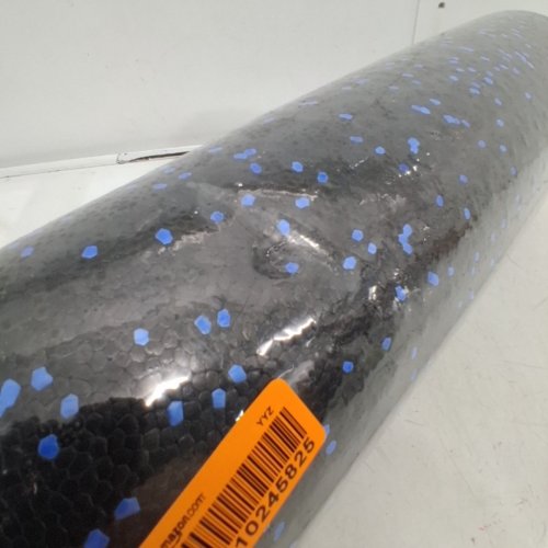 AMAZON BASICS HIGH-DENSITY ROUND FOAM ROLLER FOR YOGA & EXERCISE - 24" - BLACK / BLUE SPECKLES image 4