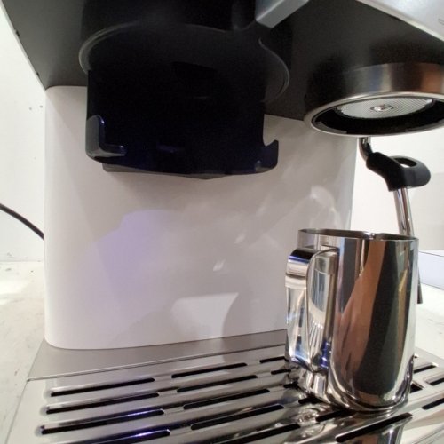 KITCHENAID SEMI AUTOMATIC ESPRESSO MACHINE WITH BURR GRINDER - 2 CUP - 1500W - WHITE (MODEL: KES6551) image 3