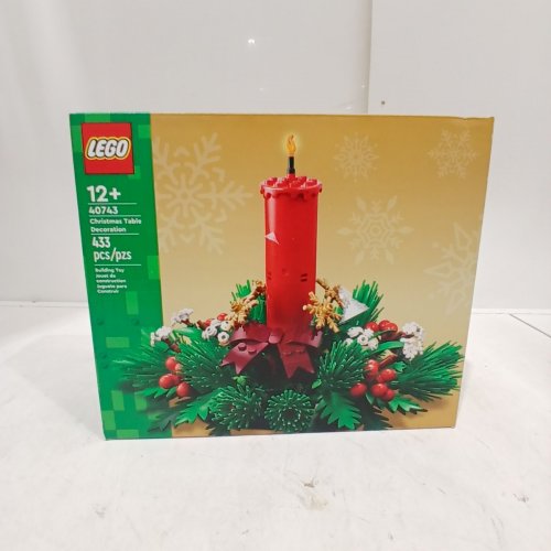 433PC LEGO CHRISTMAS TABLE DECORATION - AGES 12+ - MULTICOLOR (MODEL: 40743) image 2