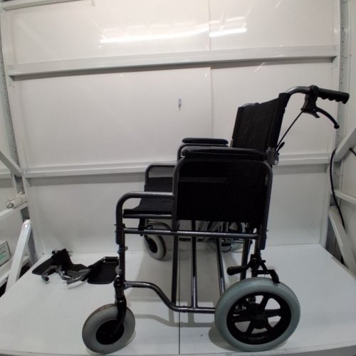 VEVOR TRANSPORT WHEELCHAIR WITH DETACHABLE ARMREST, SELF-LOCKING BRAKE AND FOOT RESTS - 24" SEAT - 300LB MAX - BLACK (MODEL: FS210ABEJP-61) image 2