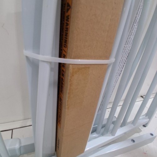 REGALO EASY OPEN EXTENDABLE EXTRA WIDE SAFETY GATE - 29" TO 47" X 30" - WHITE (MODEL: 1185DS) image 6