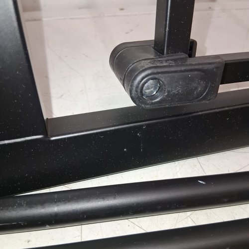SAFETY 1ST EASY INSTALL WALK THROUGH BABY GATE ADJUSTABLE - 28"-42" X 27" TALL - BLACK (MODEL: GA105CBLKF1Z) image 5