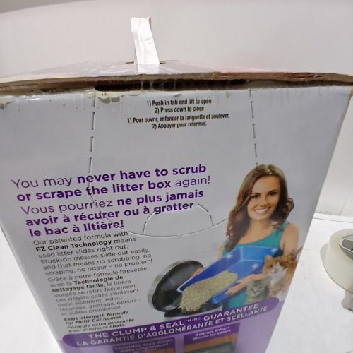 ARM & HAMMER SLIDE CLUMP AND SEAL 28LBS CAT LITTER image 3
