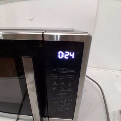 CHEFMAN 10 POWER LEVELS ECO MODE CHILD SAFETY LOCK COUNTERTOP MICROWAVE - 1000W - 1.1 CU.FT - STAINLESS STEEL - (MODEL:RJ55-SS-11-CK-CA) image 2