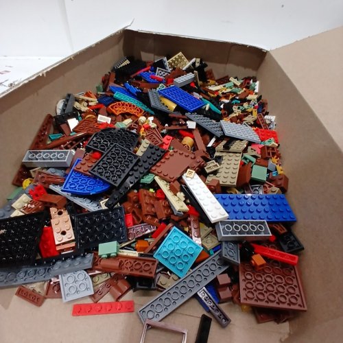 3402PC LEGO ONE PIECE 'THE BARATIE' FLOATING RESTERAUNT BUILDING BLOCK SET - (MODEL: 75640) image 4